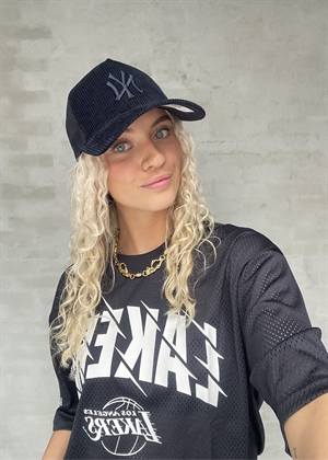 Tonal cord Trucker New York Yankees cap Navy New Era